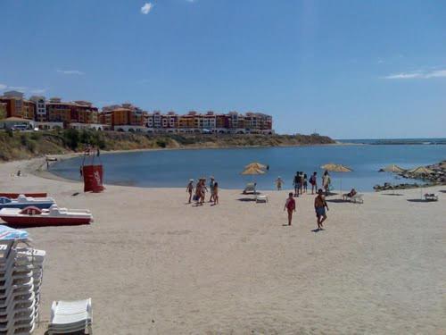 Quiet, Relax And Sand Beach Place With 4Star Service 阿赫洛伊 外观 照片
